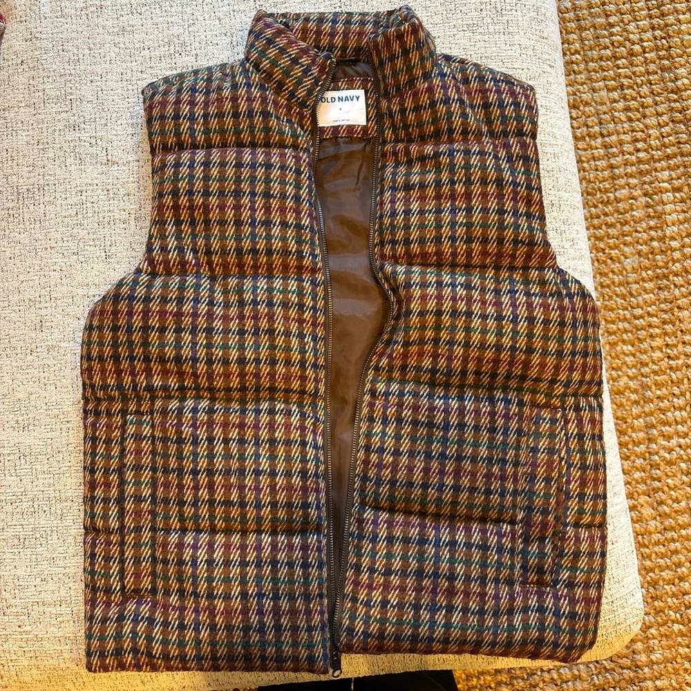 SOLD Old Navy Men's Colorful Plaid Puffer Vest